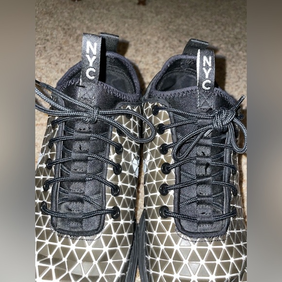 Nike Lunarlon GEO Sky High NYC New York Running Shoes Sz 7.5 Womens - Picture 6 of 10